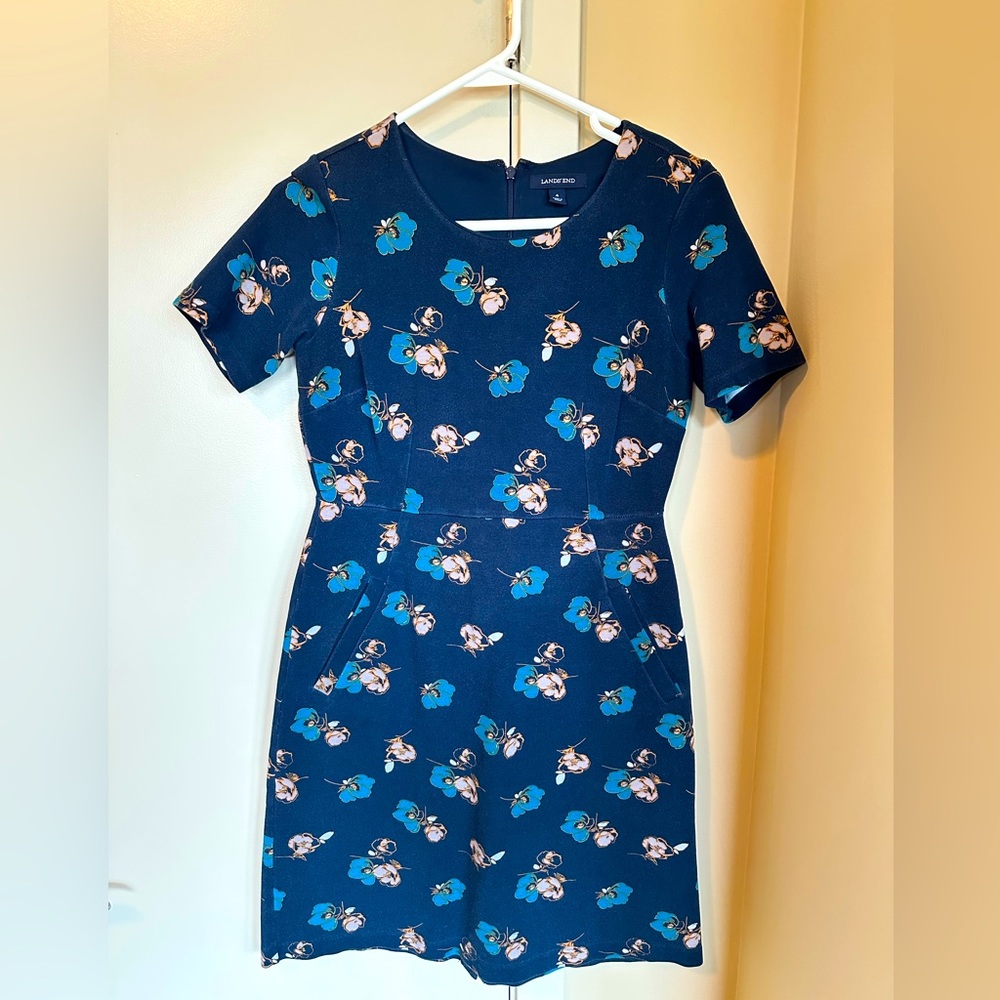 Lands End blue floral dress size 4